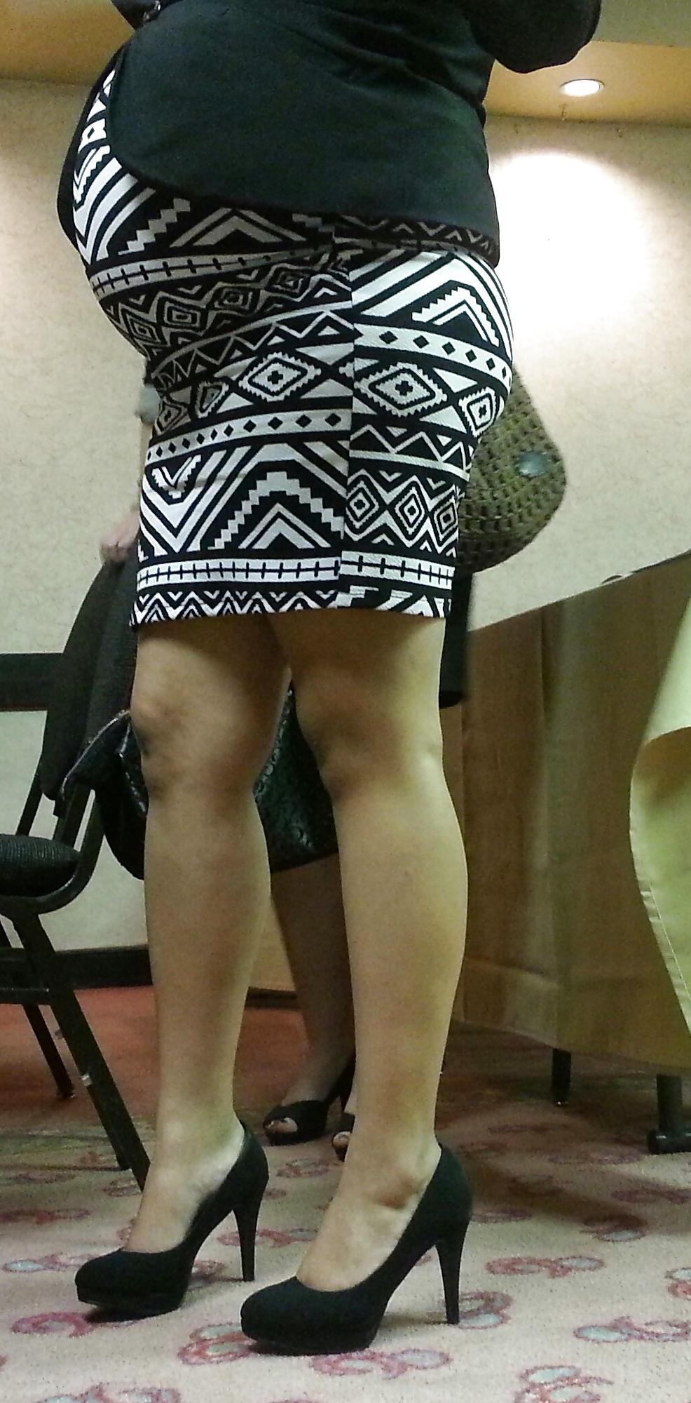 14P Pregnant latina