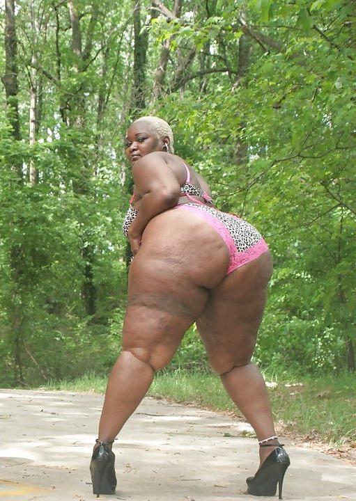 25P RETURN OF THE THICK.....2