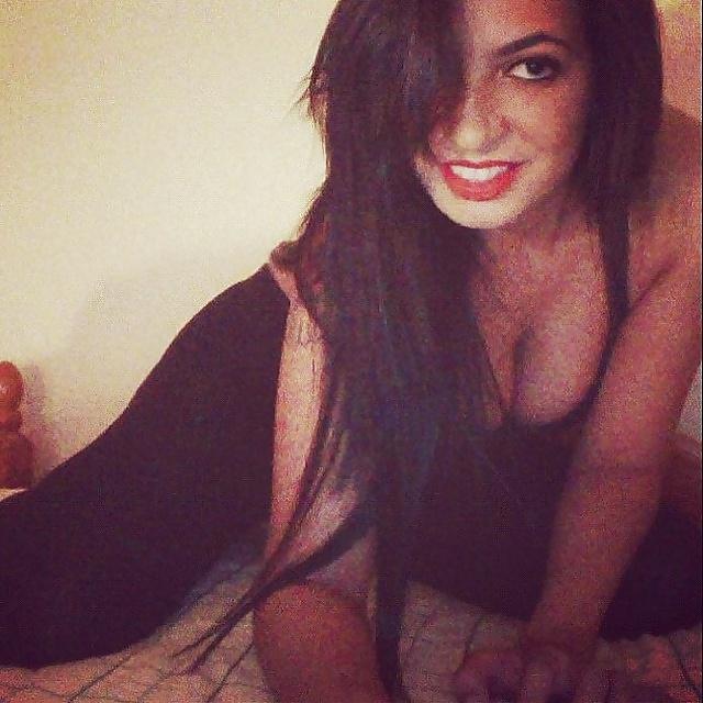 20P Arab beauty 42 - Cum on her