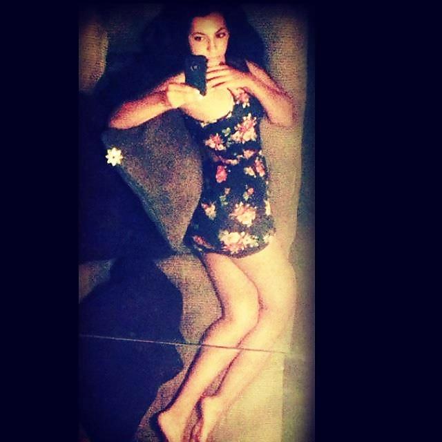 20P Arab beauty 42 - Cum on her