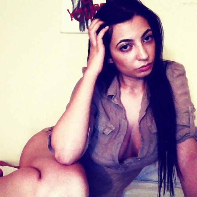 20P Arab beauty 42 - Cum on her