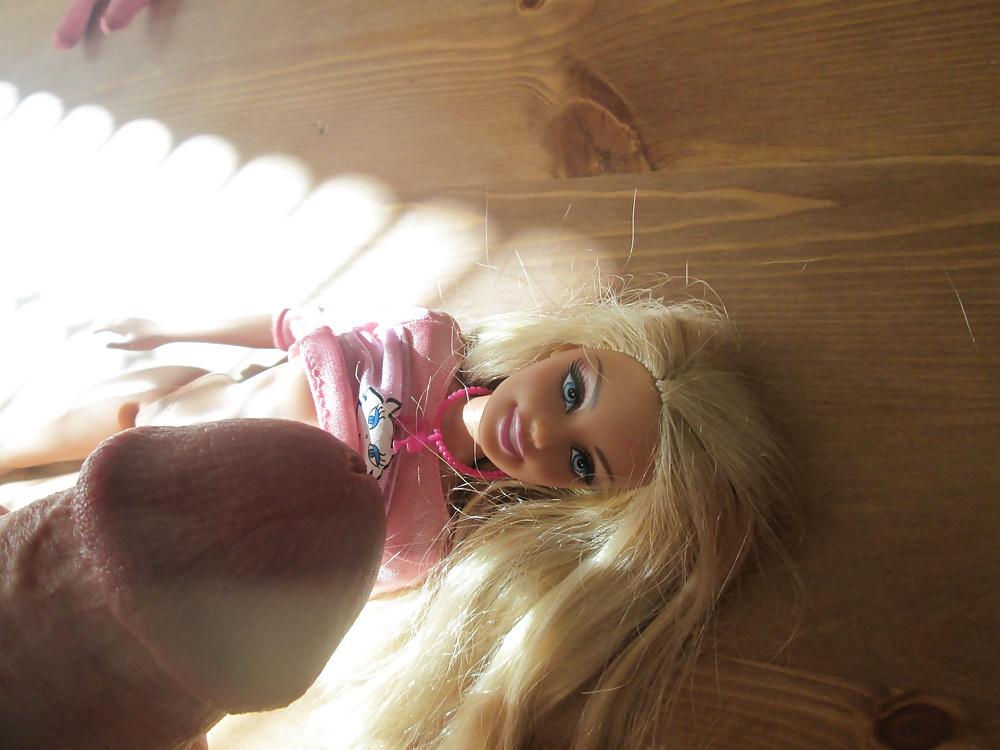 25P Barbie kitty sweater cumshot