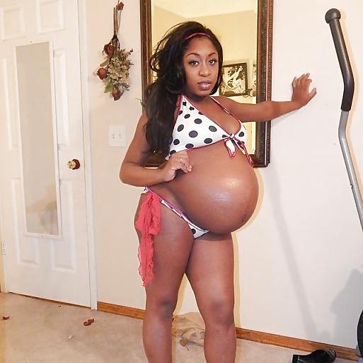 25P Pregnant 23