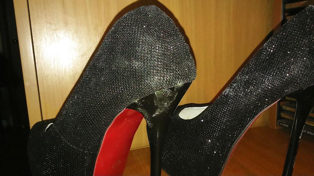 8P Cum on GF heels