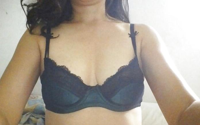 24P Pinay Bra collection