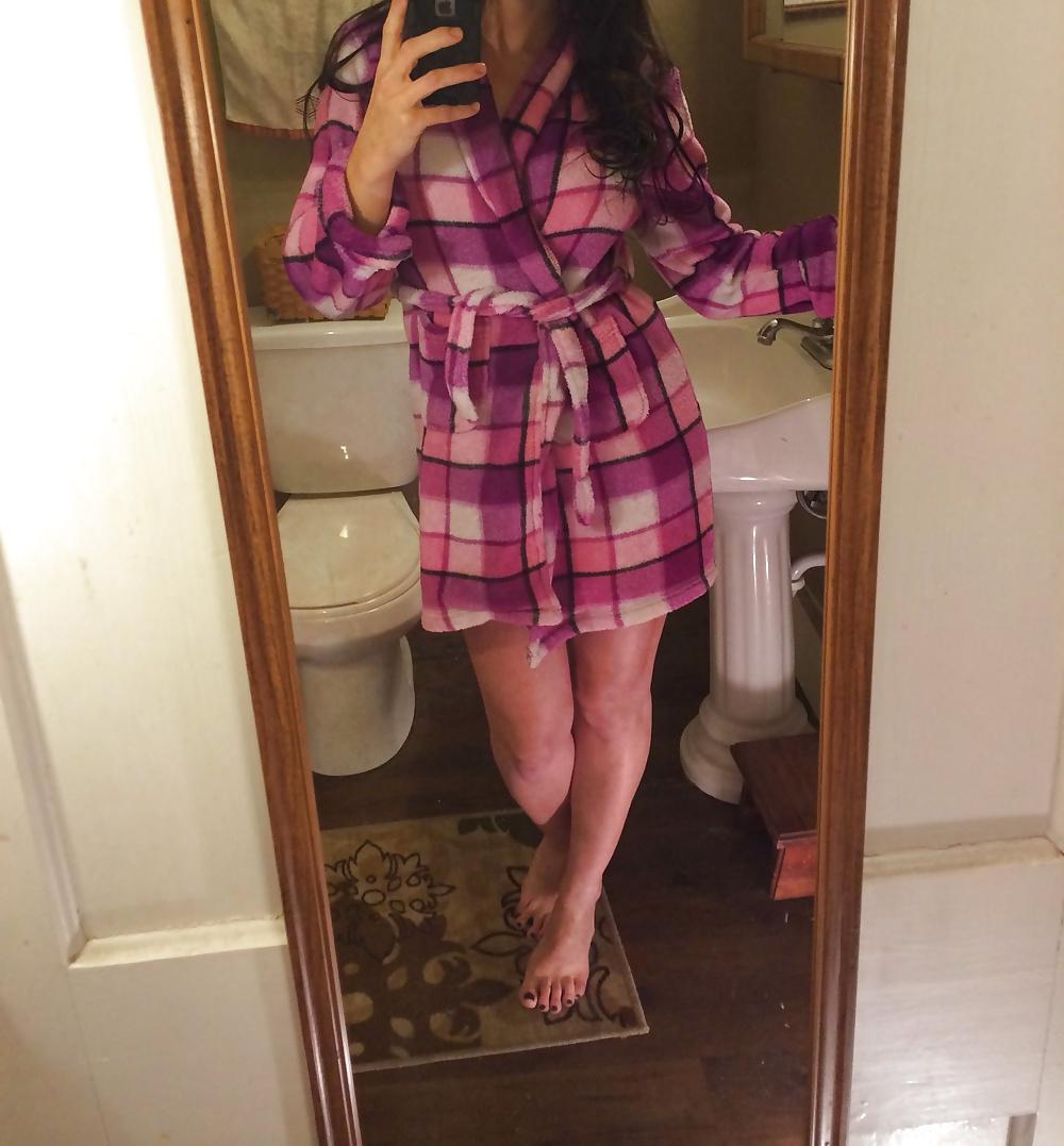 12P Pretty little bath robe..