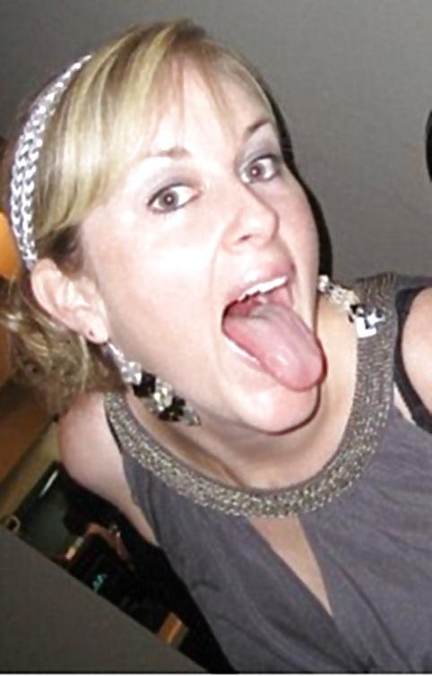 25P Cum On Her Picture