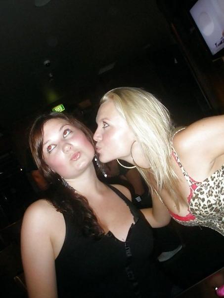 25P Cum On Her Picture