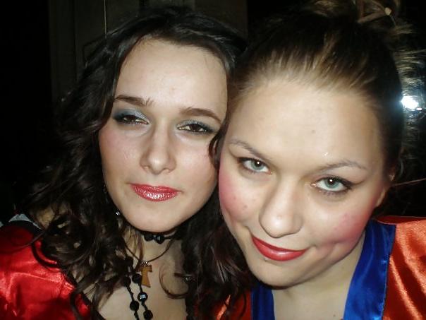25P Cum On Her Picture