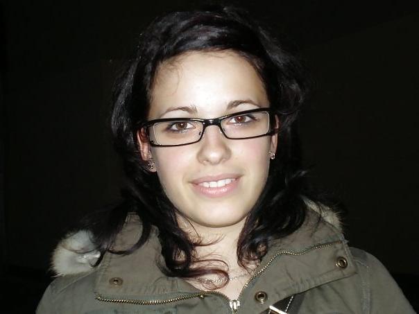 25P Cum On Her Picture