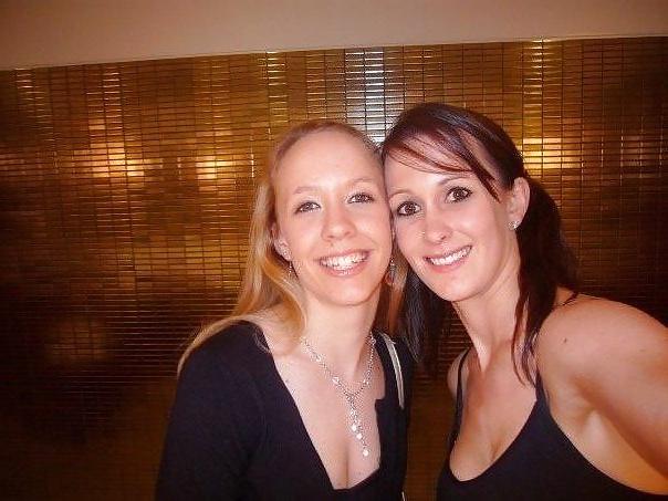 25P Cum On Her Picture