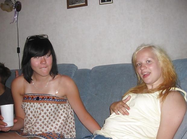 25P Estonian teens-01 party beach bra panties