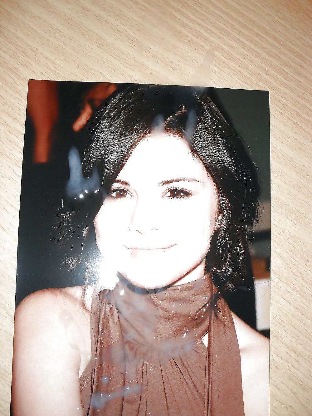 25P Selena Gomez abspritzen