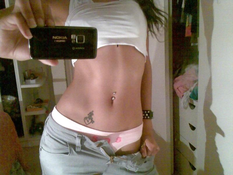 25P Mexican slut taking amateur selfshots