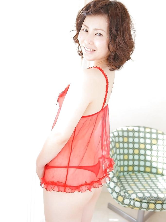 12P J15 Japanese teen Anna Shimizu 1