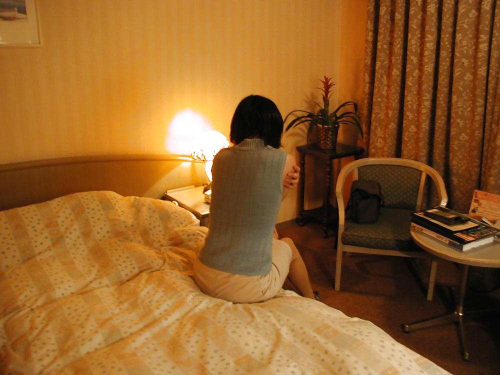 17P Japanese Girl - YOK 2