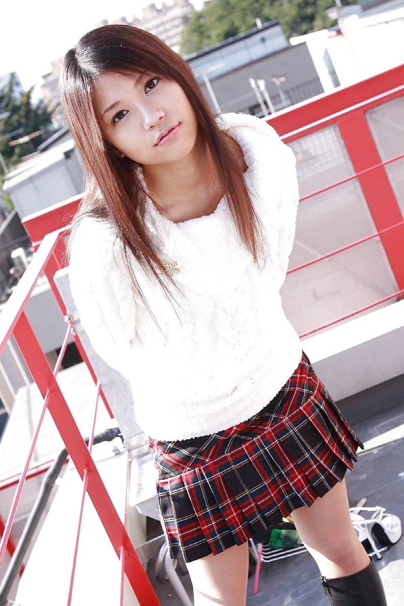 25P Japanese Teen White Love Juice