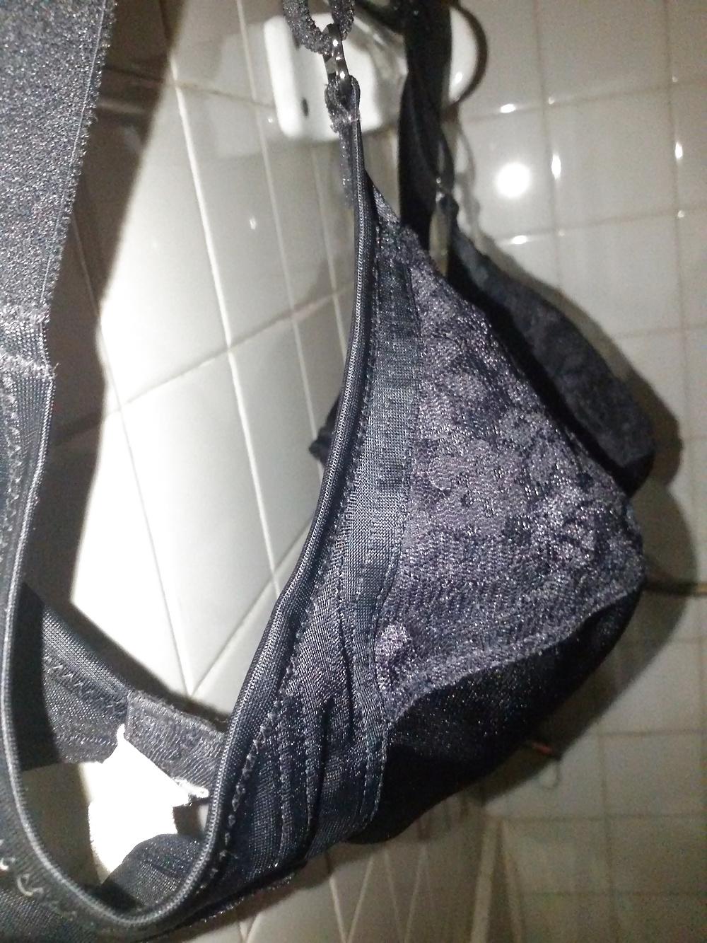 6P Mom's bra collection  36DD 