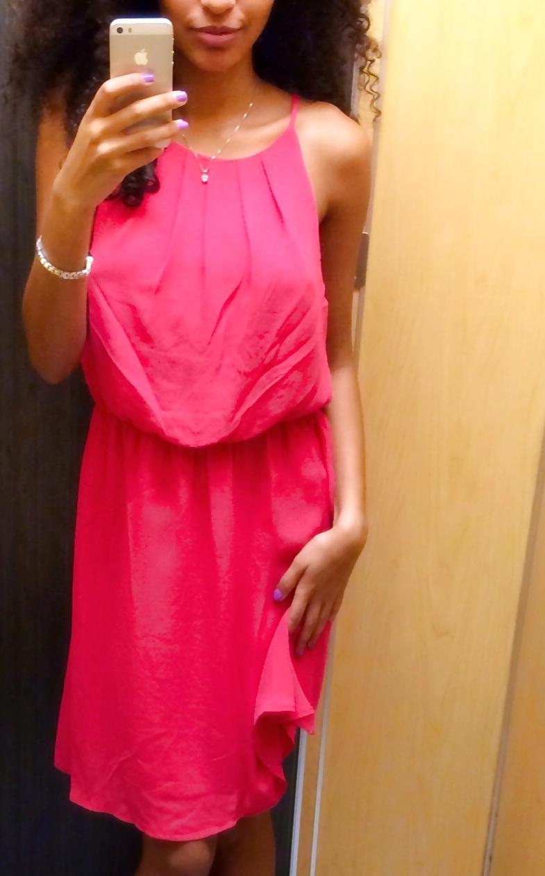 25P Selfless in clothing shop changing room