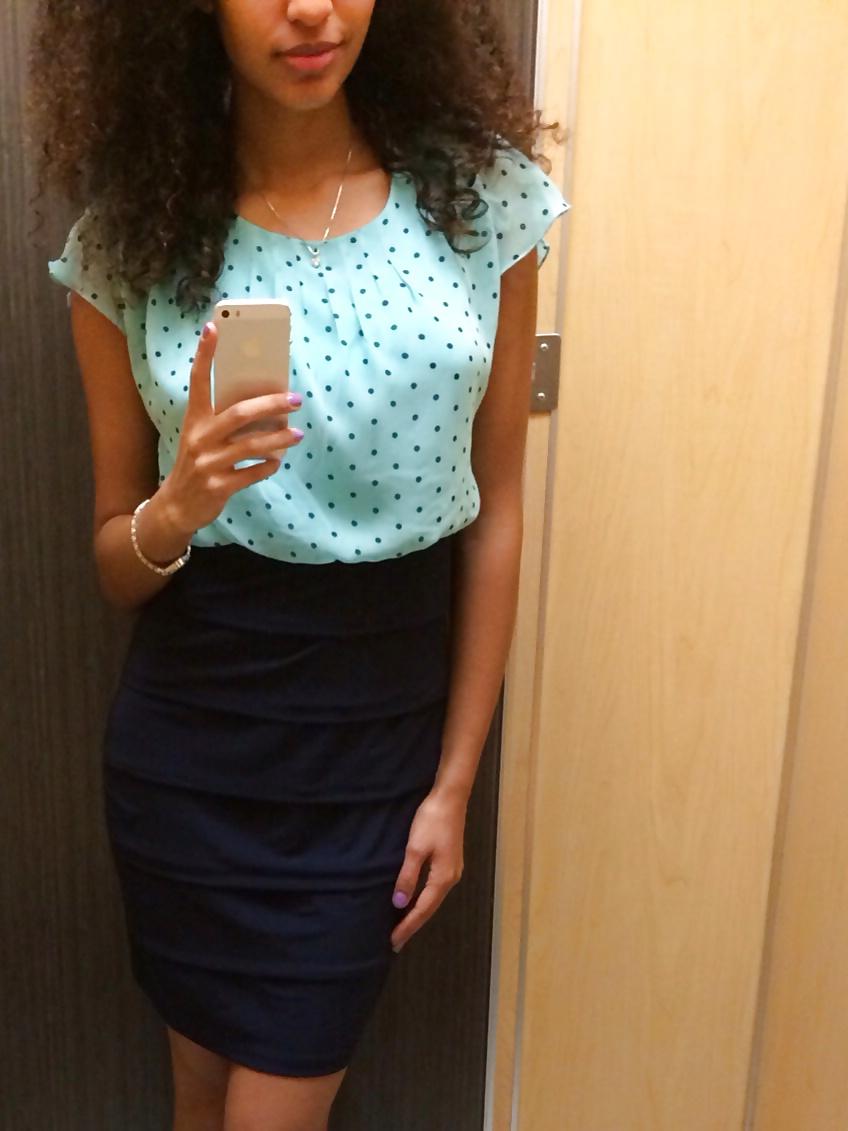 25P Selfless in clothing shop changing room