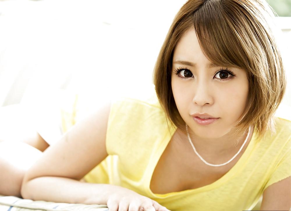 25P Kaede Yuzuki - Beautiful Japanese PornStar