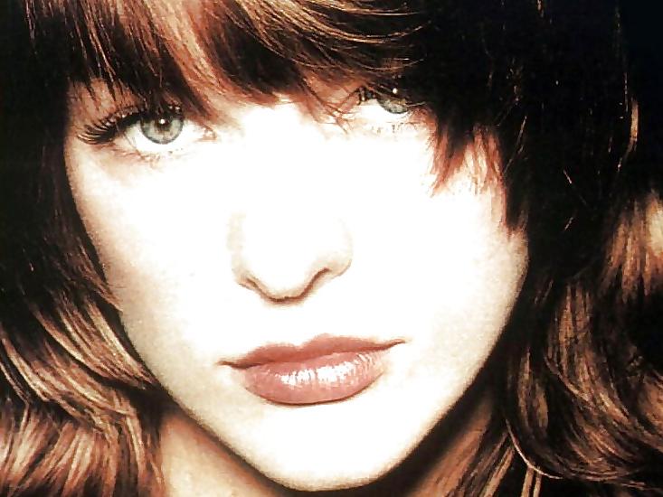 25P Milla Jovovich FACE to cum