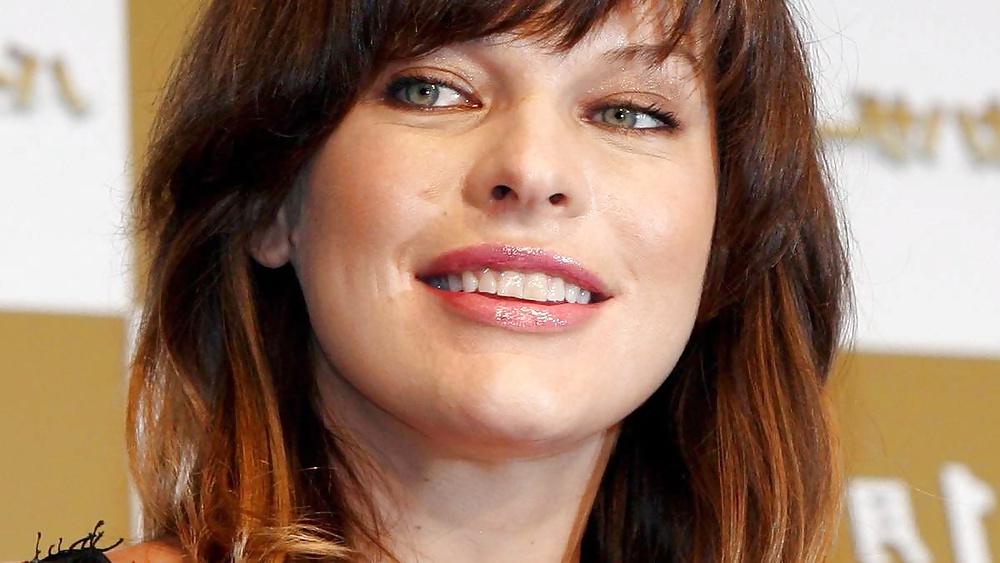 25P Milla Jovovich FACE to cum