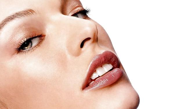 25P Milla Jovovich FACE to cum