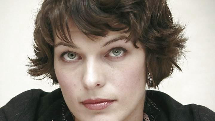 25P Milla Jovovich FACE to cum