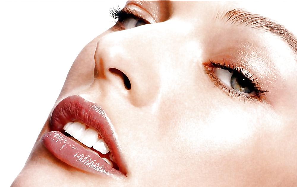 25P Milla Jovovich FACE to cum