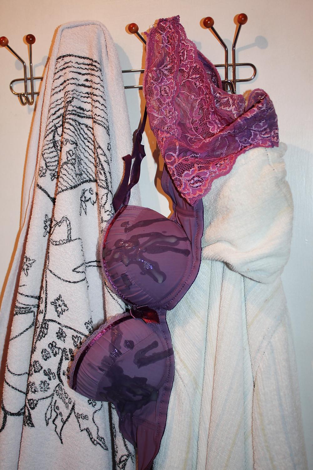 9P Surprise Bra + panties