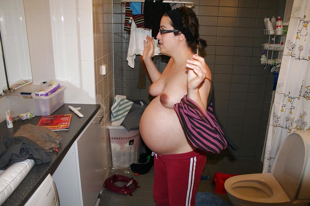 25P Hairy pregnant