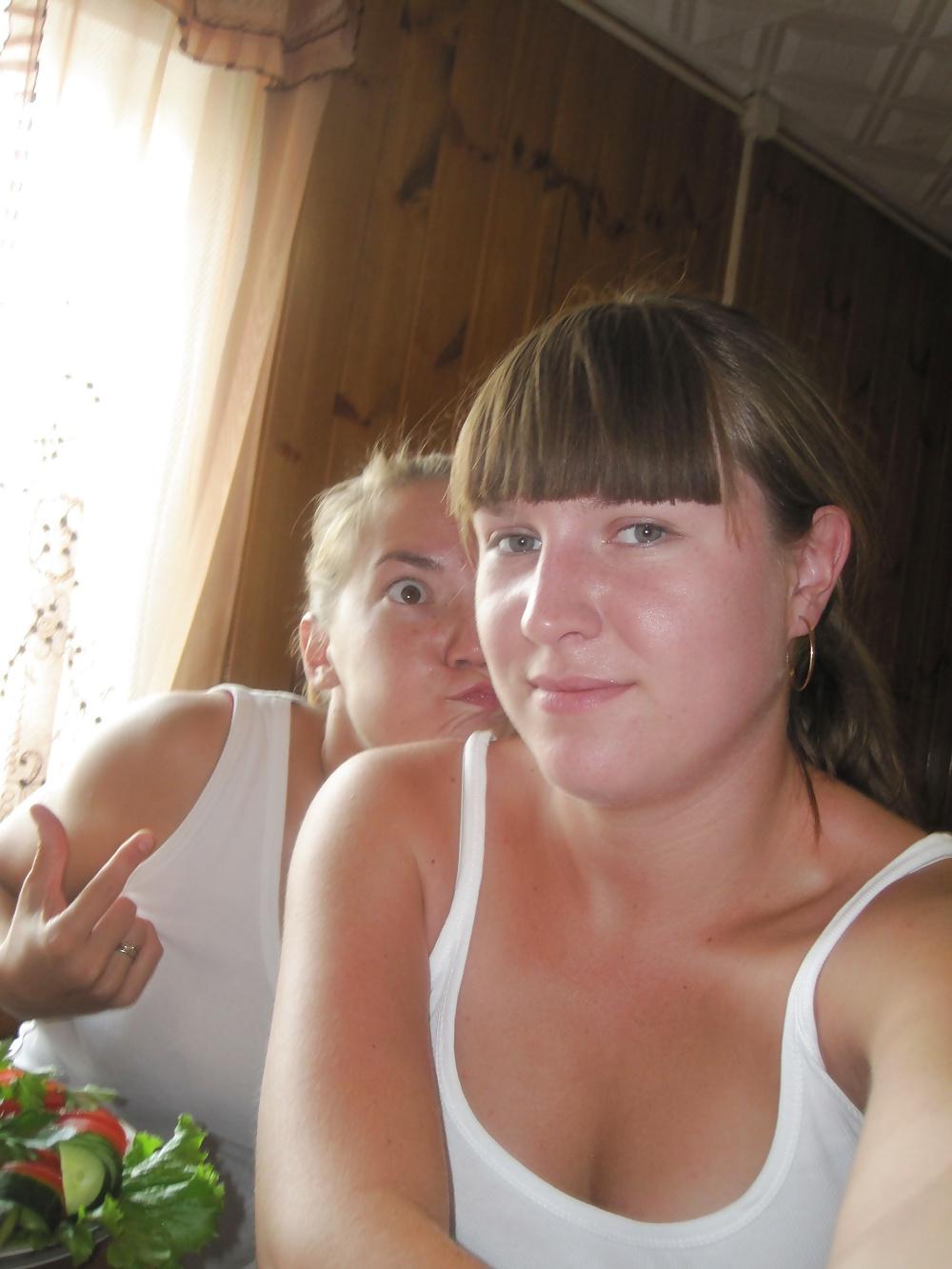 25P Beautiful Russian girls in the bath
