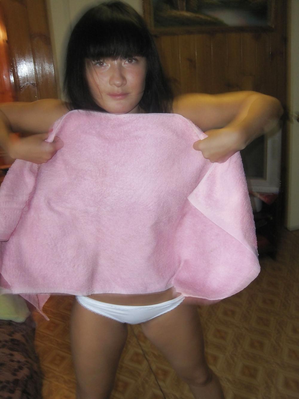 25P Beautiful Russian girls in the bath