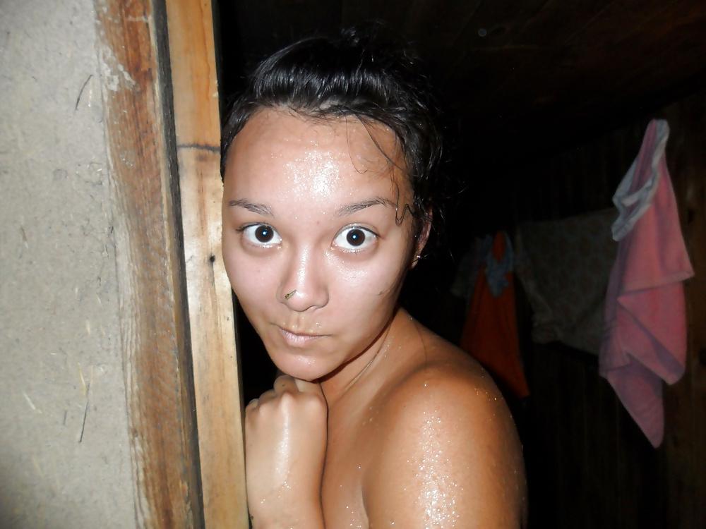 25P Beautiful Russian girls in the bath