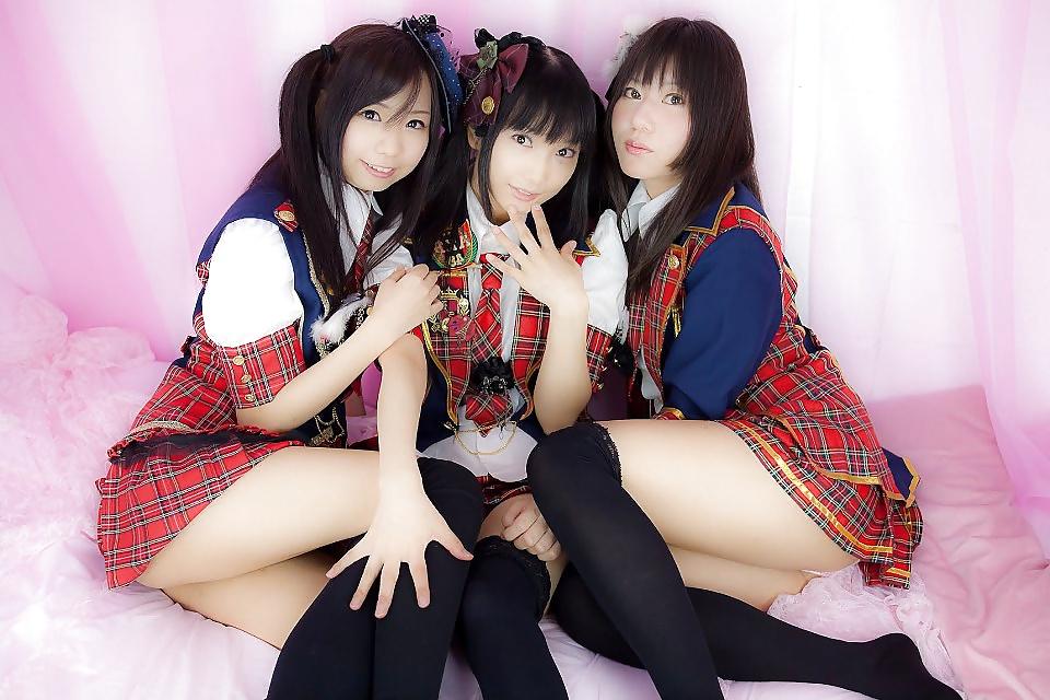 25P Japanese schoolgirl