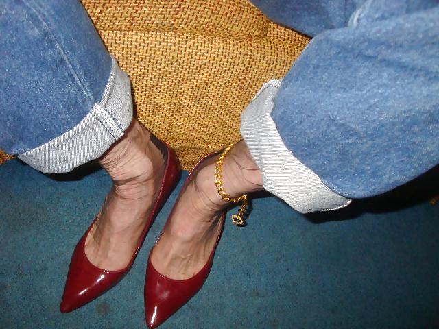 18P Missy's Full Fashion Foot Tease