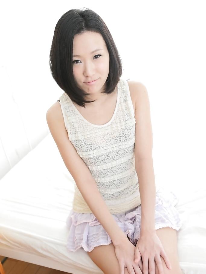 9P J15 Japanese teen Ayaka Honda 1
