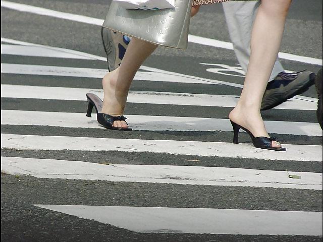 17P High Heels on Streets in Japan - Vol. 2