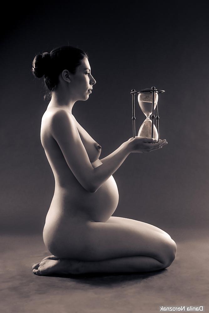 25P Pregnant 26