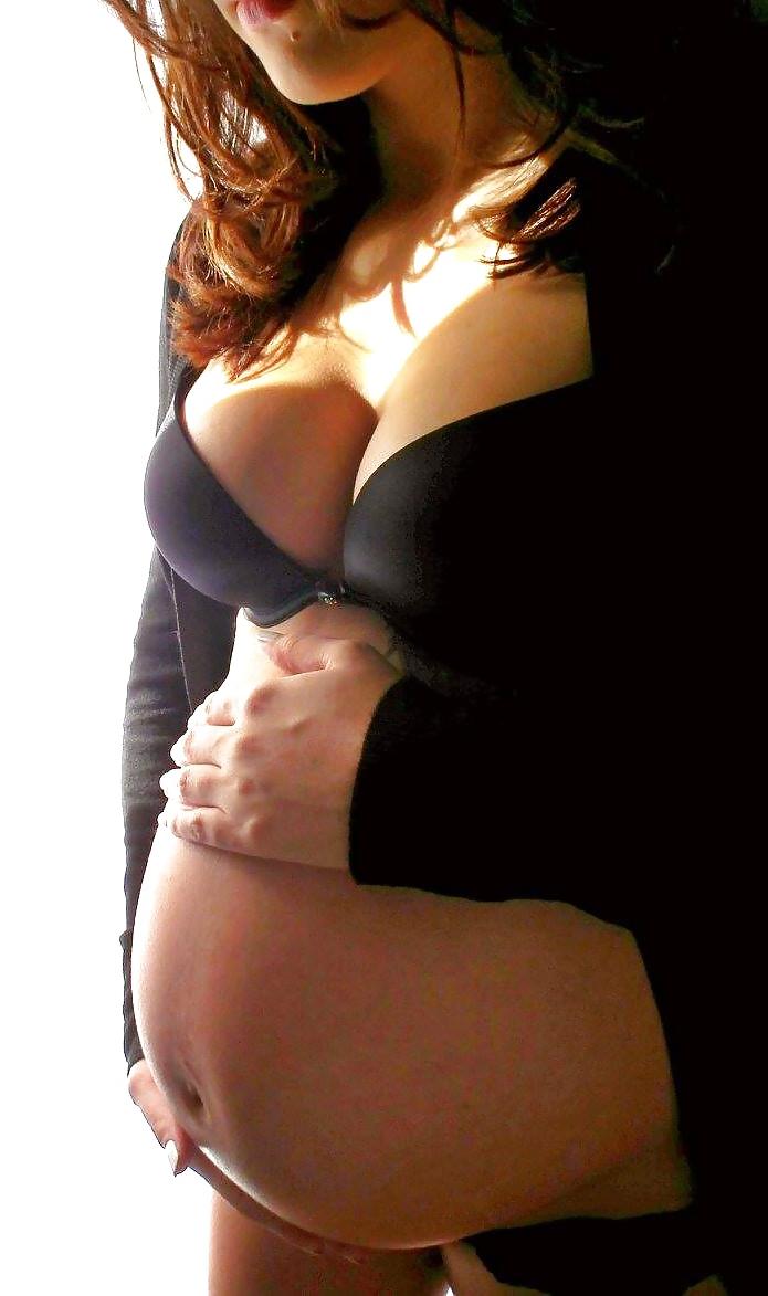 25P Pregnant 26