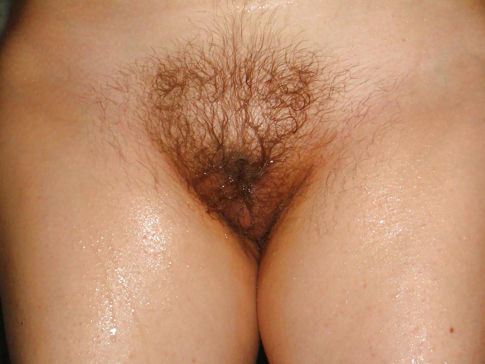 18P Hairy Mila bath