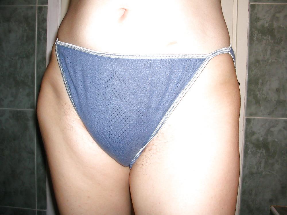18P Hairy Mila bath