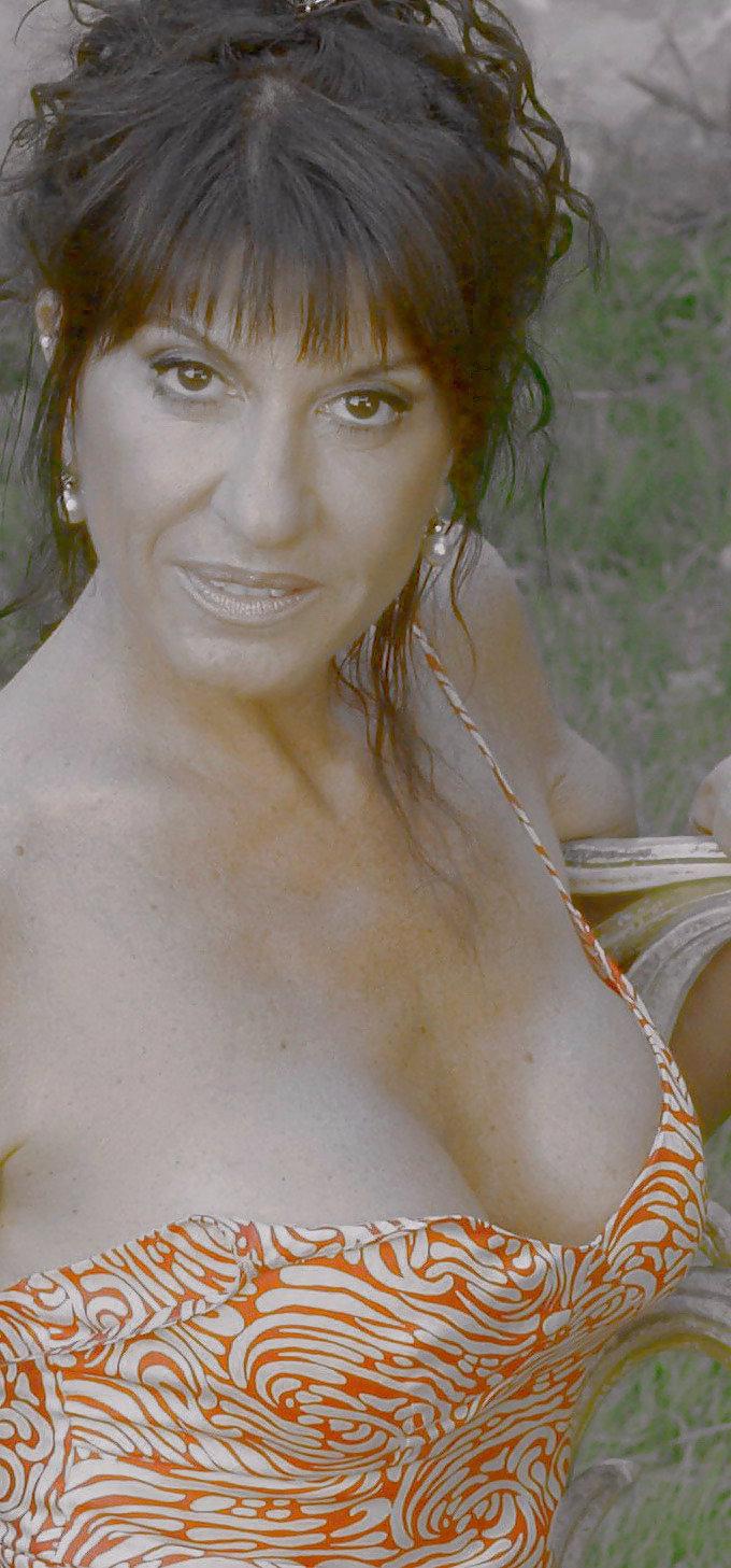 15P Heiße MILF