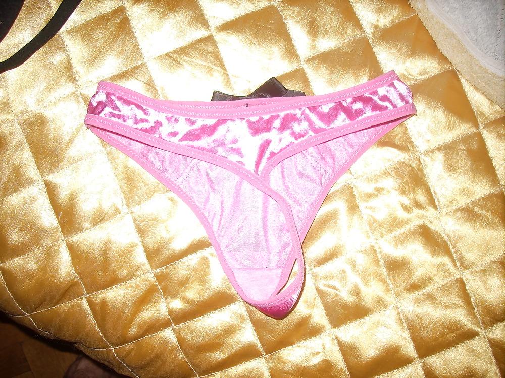 7P New photos of panties and bra on my fucking mom