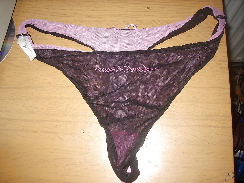 7P New photos of panties and bra on my fucking mom