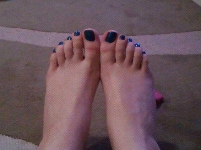 18P Feet, Cum on them