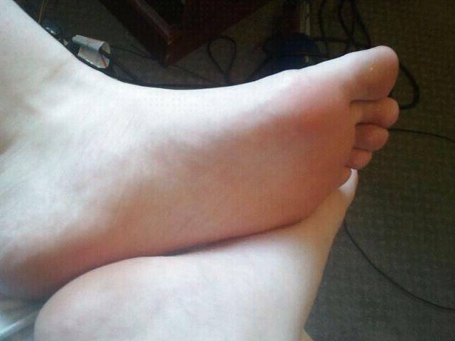 18P Feet, Cum on them
