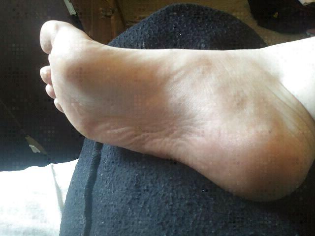 18P Feet, Cum on them