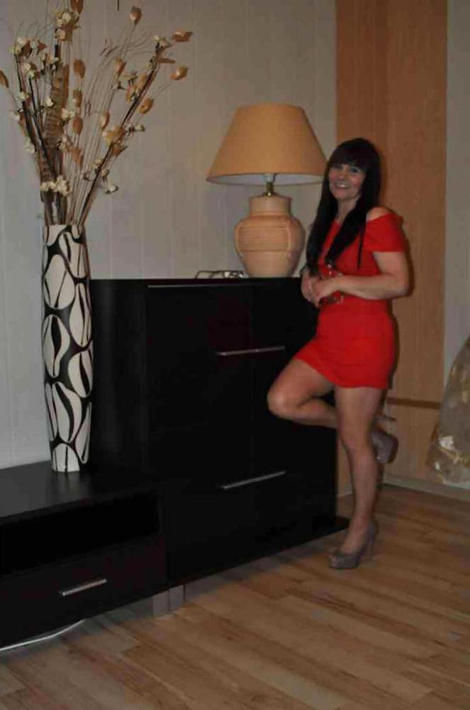 11P Hot polish MILF 2